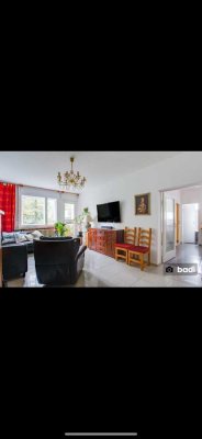 Luxuriöse voll möblierte 3-Zimmer-Erdgeschosswohnung mit Balkon in Berlin-Tiergarten