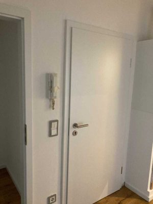 Renovierte 2 Zimmer/K/D/B/Balkon 75qm im Bismarckviertel
