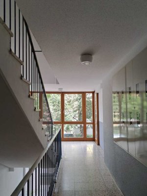 Wir haben Ihr Zuhause!  Zentral gelegen,  hübsche 1-Zimmer Wohnung im 2.OG!