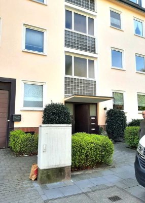 Sanierte 3 Zimmer-Wohnung in Duisburg-Neudorf