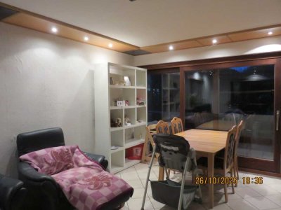 Viel Platz 200 m² Nutzfläche  Mergelstetten- Central