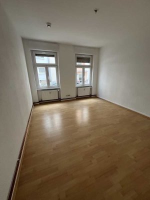 3-ZKB-Wohnung mit kleiner schnuckliger Terrasse