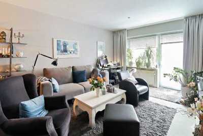 Flensburg: Vermietete Eigentumswohnung mit Balkon und Stellplatz