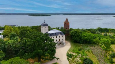 Residenz im Schloss Pouch – 102 m² zeitlose Eleganz auf höchstem Niveau am großen Goitzsche-See