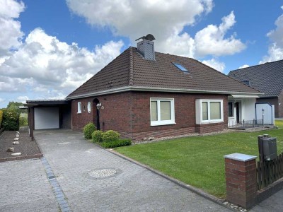 Wohnhaus mit etwas Weidefläche