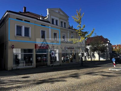 "VIP - CHARMANTE 3-ZIMMER-STADTWOHNUNG IM HERZEN VON LAUPHEIM !"