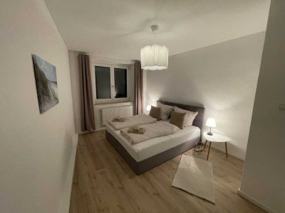 Frisch renovierte 2-Zimmer-Erdgeschosswohnung in Uninähe – möbliert & WG-geeignet