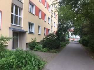 Schöne 3 Zimmerwohnung mit Balkon! Küche und Bad mit Fenster!
