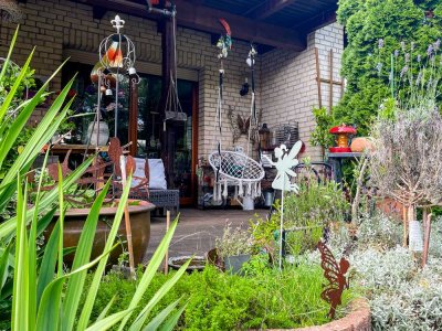 Bezugsfreies Einfamilienhaus mit Terrasse und Garten