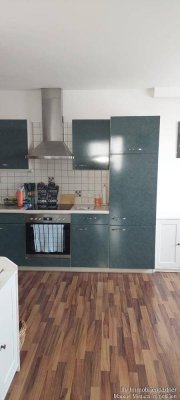 Großzügig geschnittene 2,5 Zimmer Wohnung sucht einen neuen Mieter