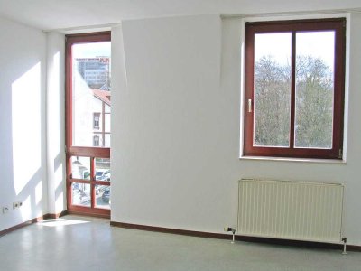 POCHERT IMMOBILIEN - Hübsches, helles Studenten-Apartment in Kaiserslautern-Nähe Hauptbahnhof
