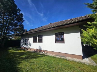 Top gepflegtes Einfamilienhaus mit idyllischem Garten