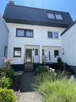 Gepflegtes Reihenhaus in Bühler Stadtteil zu verkaufen.