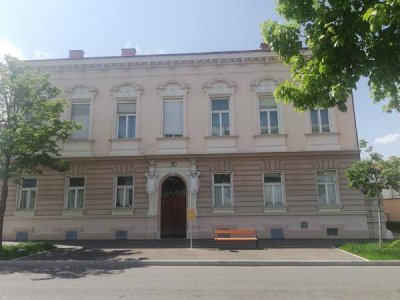 Schöne 3-Zimmer-Altbauwohnung