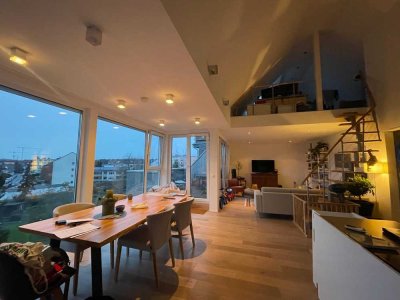 Moderne 3,5 Zimmer DG Wohnung mit toller Aussicht von privat