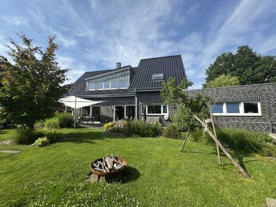 Erfüllen Sie Ihren Wohntraum - Exklusives Einfamilienhaus mit Doppelgarage in Groß Reken!