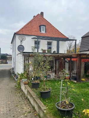 3-Familienhaus in zentraler Lage von Herford mit Baugrundstück!