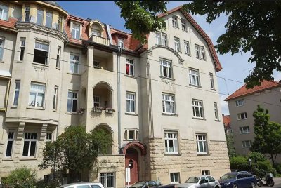 1-Zimmer-Wohnung mit Einbauküche am Campus - Altbau im Jugendstil