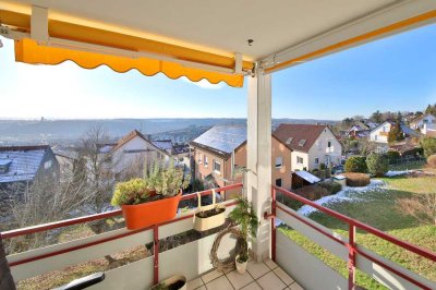 *TRAUMHAFTE AUSSICHT* 3,5-Zimmer-Wohnung mit Balkon und EBK in Esslingen am Neckar