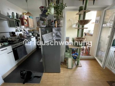 Tauschwohnung: Sehr gemütliche 2-RW mit Balkon und EBK