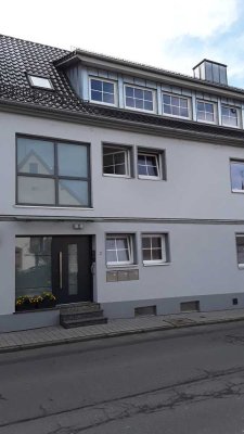 Attraktive 2-Zimmer-Dachgeschosswohnung mit Dachterrasse