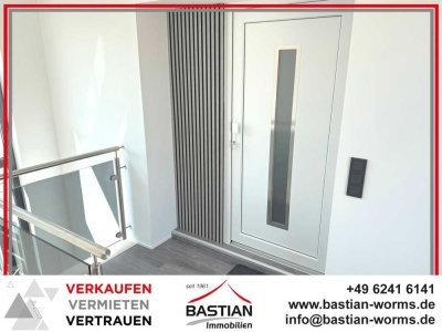 Generalüberholt! Große 2-Zimmerwohnung - 85 m² - Balkon - ruhige Lage - Rheindürkheim!