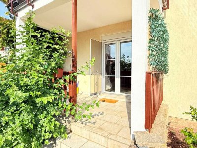 4 - Raum Wohnung mit Terrasse und Gartennutzung