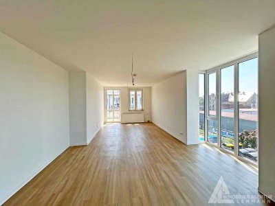 Sanierte 3 Raumwohnung mit Balkon in Trotha!