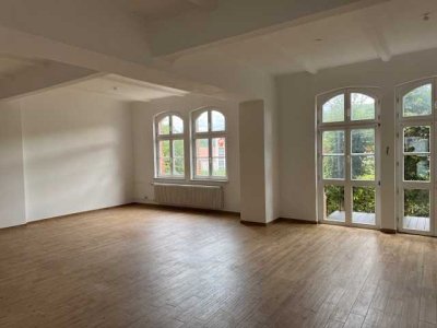 Attraktive 3-Zimmer-Loft-Wohnung mit Terrasse in Hann. Münden
