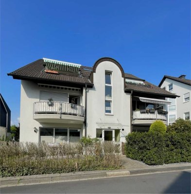 Außergewöhnliche Maisonette-Wohnung mit ruhigem Sonnenbalkon