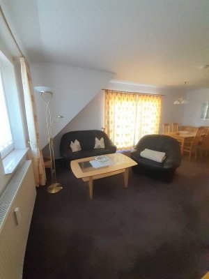 Gepflegte 2,5-Zimmer-Wohnung mit EBK in Wolfsburg-Warmenau