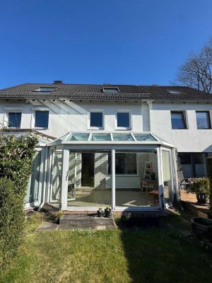 Reserviert! RMH mit Garten und Garage in sehr ruhiger Lage von Volksdorf zu verkaufen