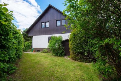 Familienfreundliche DHH mit Wohnkeller, Sauna und Terrasse in ruhiger Lage von Berlin-Buckow
