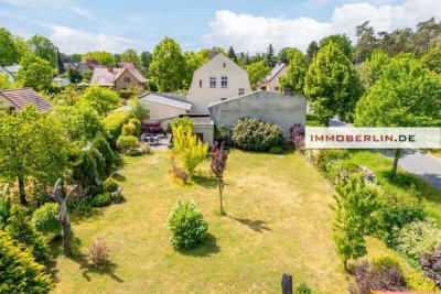 IMMOBERLIN.DE - Stilvolles Ein-/Zweifamilienhaus mit Gartenparadies und/oder Baugrundstück