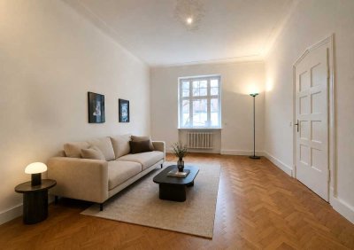 Beletage Altbauwohnung direkt am Winthirplatz