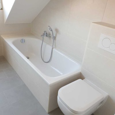 Helle 3-Zimmer Dachgeschosswohnung in Neunhof