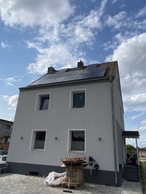 5 Zimmer-Einfamilienhaus Elsdorf/Berrendorf 45m2 Terrasse, 4,8m Pool