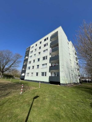 Frisch renovierte Wohnung sucht neue Mieter. Erste Monat mietfrei!