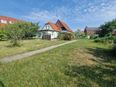 Provisionsfrei* Ferienhäuser auf großem Grundstück
