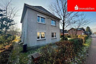 Haus mit zwei Wohneinheiten + Doppelgarage mit Zugang zur Bramau