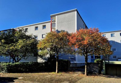Sanierte helle 3-Zimmer Wohnung im 3. OG mit Balkon