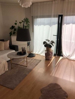 Helle 1,5-Zimmer Wohnung im 4. OG mit Balkon in Wattenscheid-Mitte