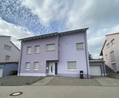 Großzügiges Einfamilienhaus in verkehrsberuhigter Lage in Winnweiler