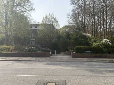 Exklusive 4-Zimmer Erdgeschosswohnung mit Garten in Hamburg-Hummelsbüttel