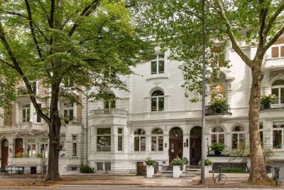 Idyllischer Alsterblick: Zuhause angekommen in Harvestehude!