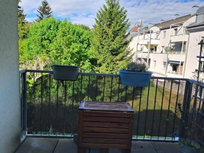 4040 Urfahr, Hauptstraße 81: Schöne gemütliche 2-Zimmerwohnung mit Balkon, ablösefreie Küche, 69,21m2 WNFL,im 2.Stock