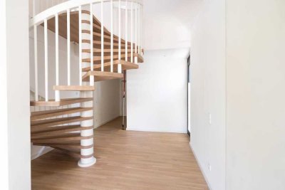 Maisonette Wohnung im individuellen Stil