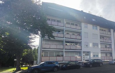 Wohntraum auf zwei Ebenen: Helle Maisonette-Wohnung mit Loft-Charakter