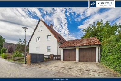 Wohnen mit mehreren Generationen –  Haus mit tollem Grundstück & Ausbaureserven in Barthelmesaurach!