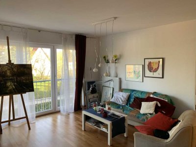 Sehr schöne 2-Zimmer-Wohnung mit Balkon und Einbauküche in Haibach